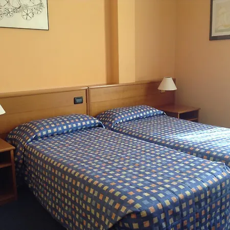 Columbus Sea 4* جنوة